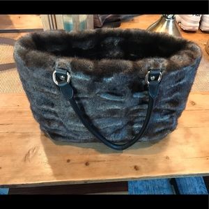 Faux fur Love Moschino tote bag